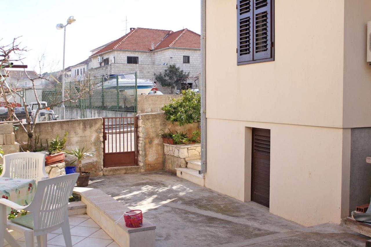 Apartments With A Parking Space Supetar, Brac - 6037 Exteriér fotografie