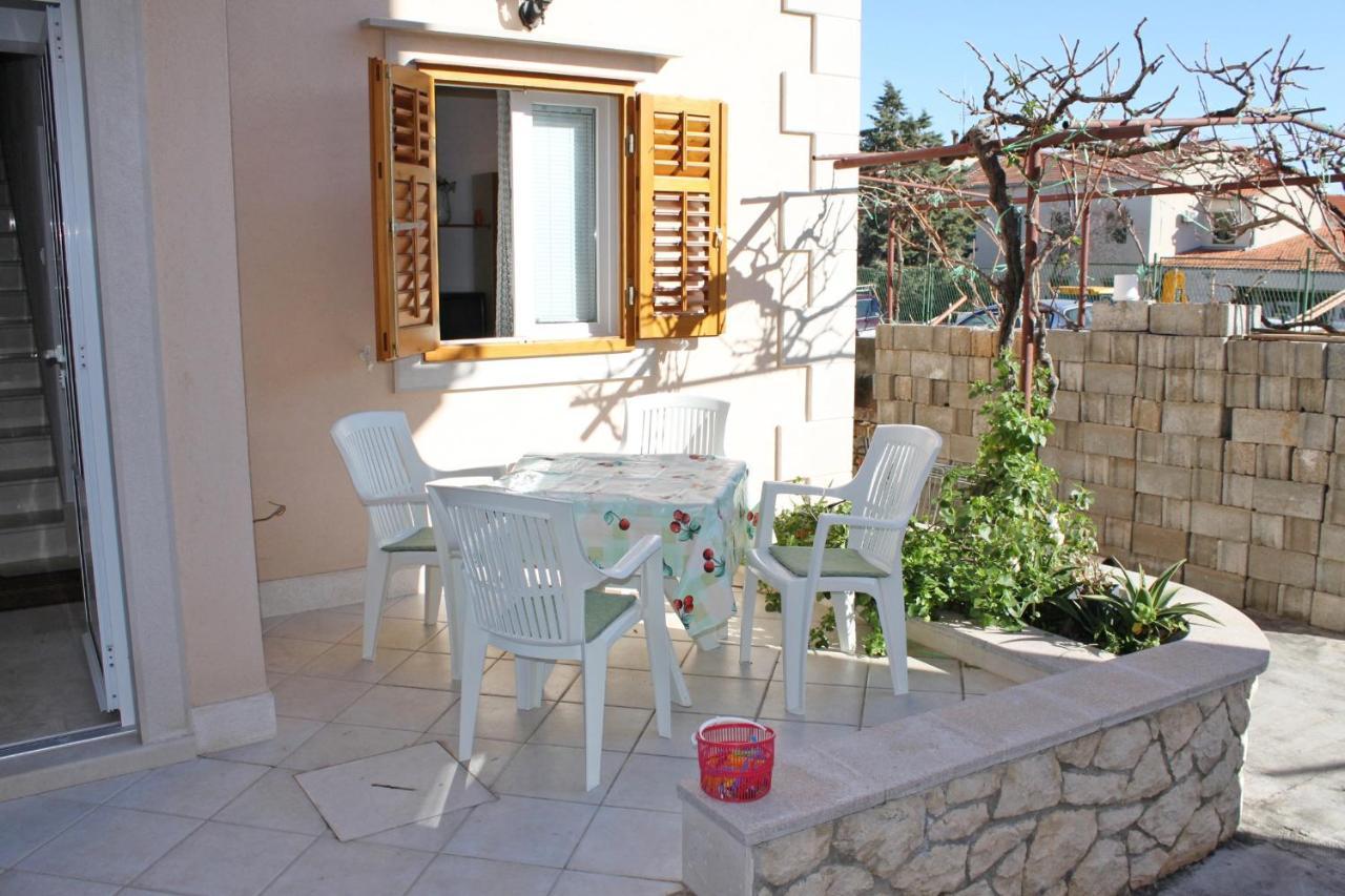 Apartments With A Parking Space Supetar, Brac - 6037 Exteriér fotografie